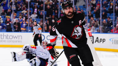 随着亚青赛 随着亚青赛